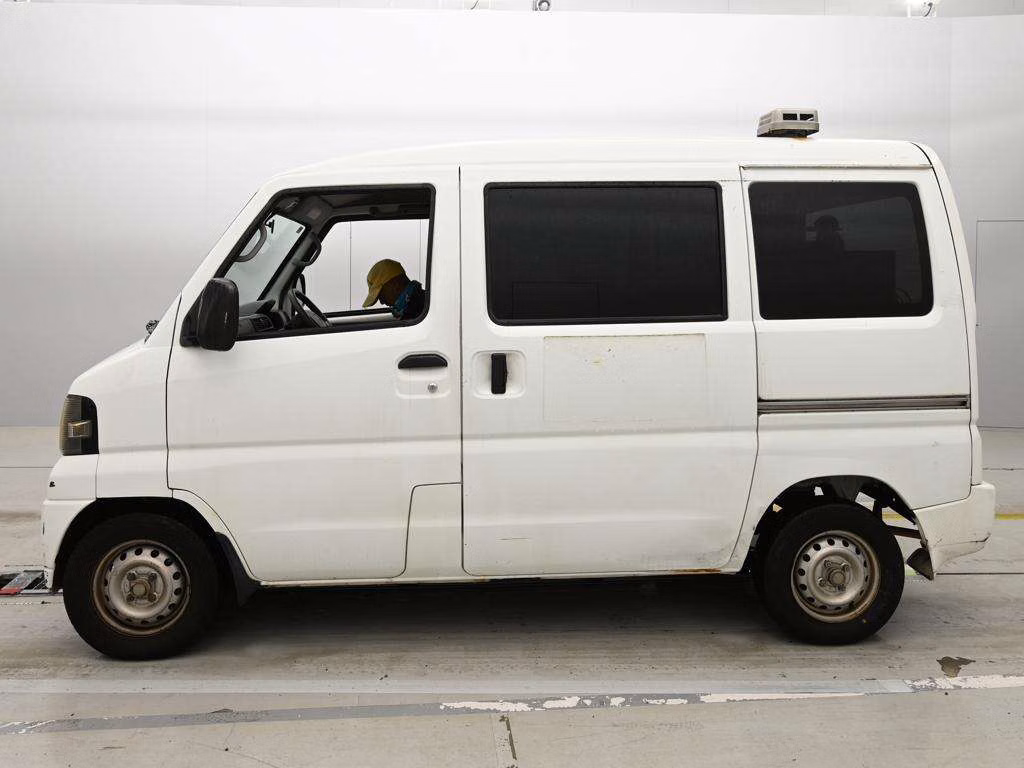MITSUBISHI MINICAB
