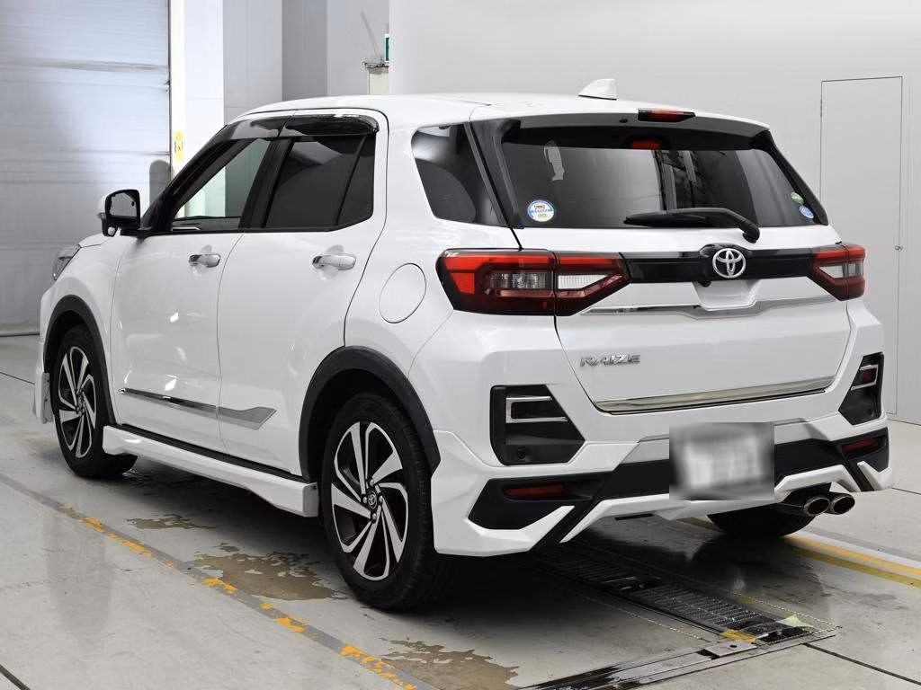 TOYOTA RAIZE