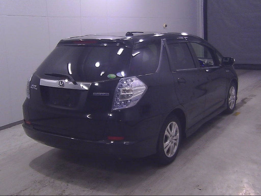 HONDA FIT SHUTTLE