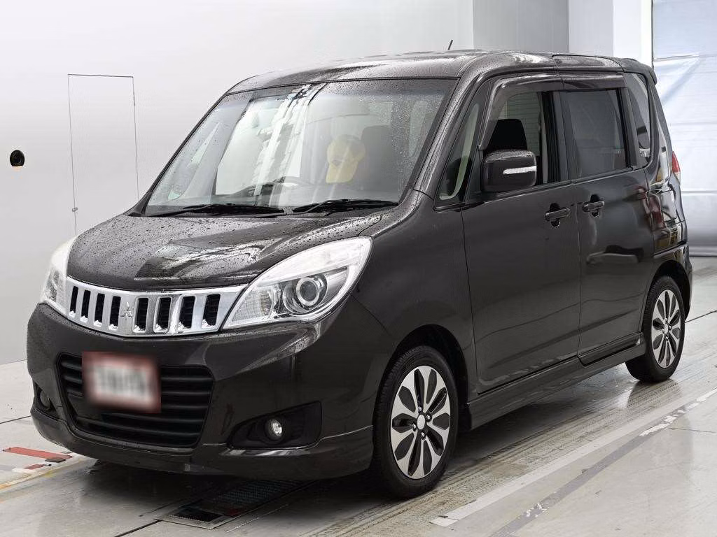 MITSUBISHI DELICA D:2
