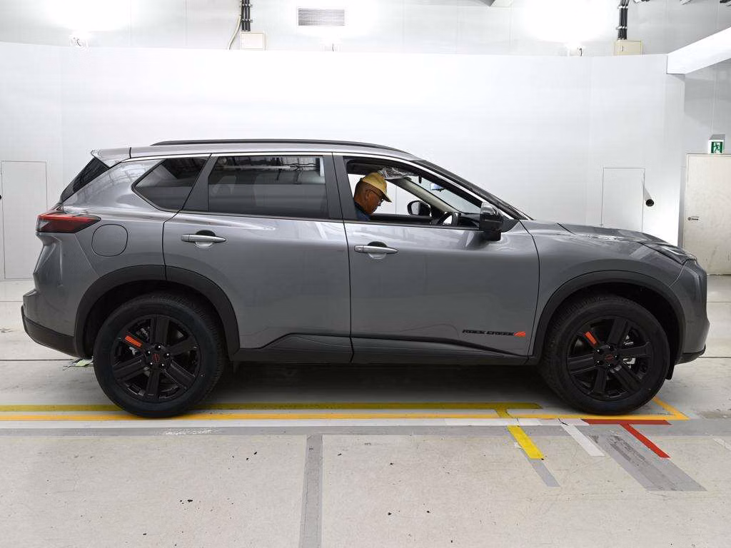 NISSAN X-TRAIL