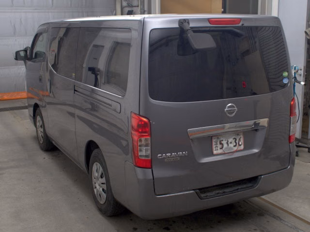 NISSAN NV350 CARAVAN