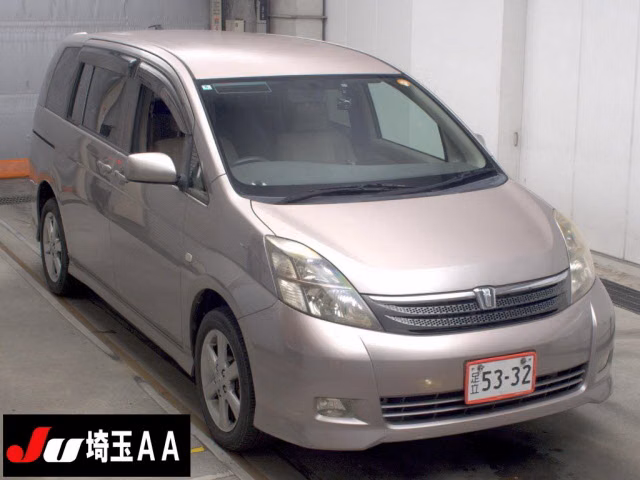 TOYOTA ISIS