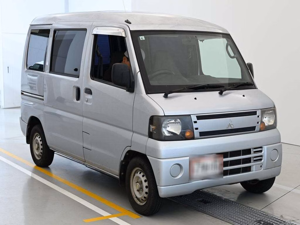 MITSUBISHI MINICAB