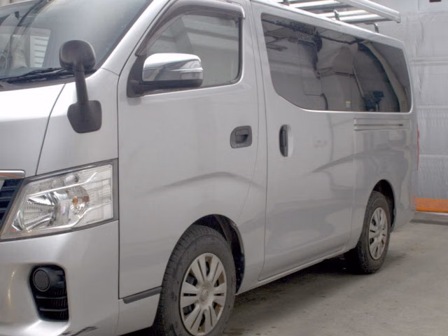 NISSAN NV350 CARAVAN