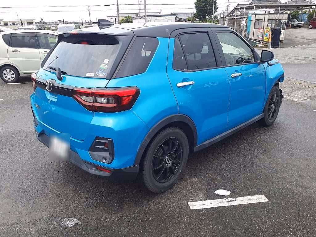 TOYOTA RAIZE