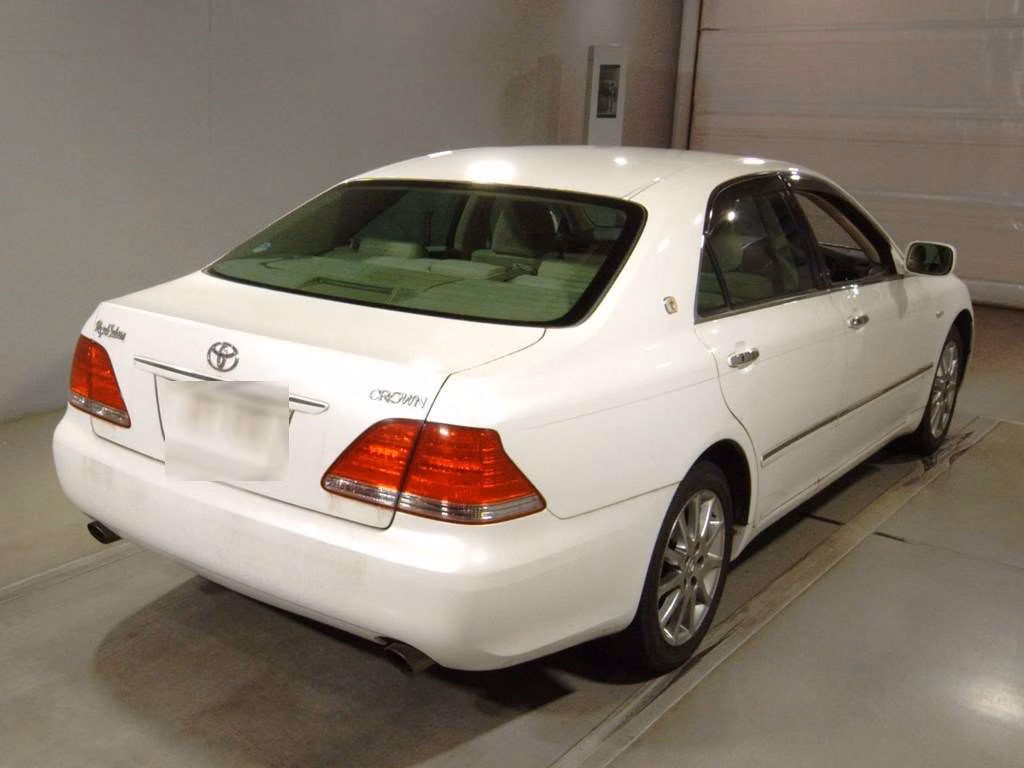 TOYOTA CROWN