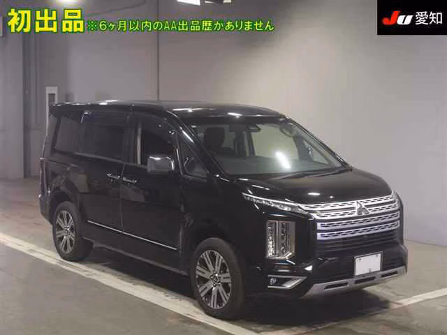 MITSUBISHI DELICA D:5