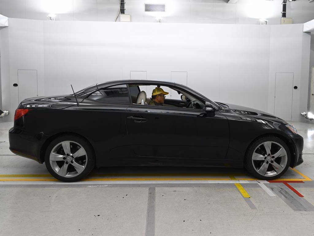 LEXUS IS250