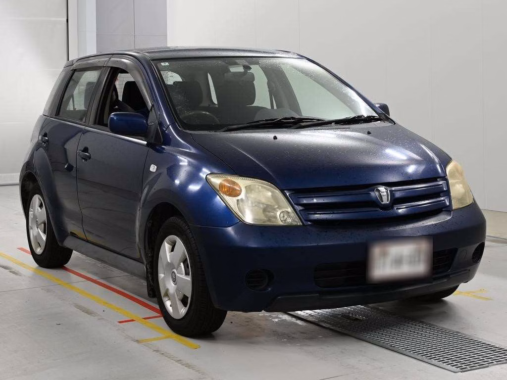TOYOTA IST