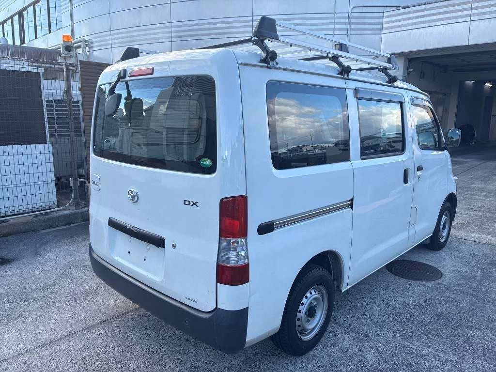 TOYOTA LITE ACE