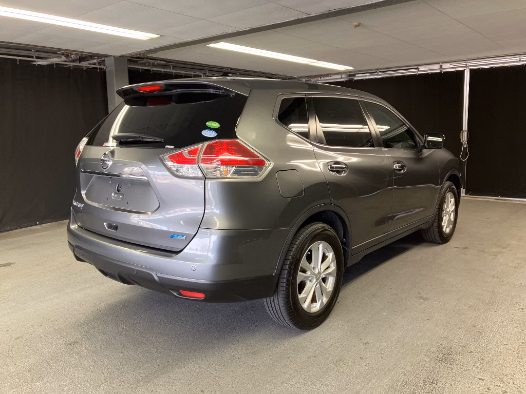 NISSAN X-TRAIL