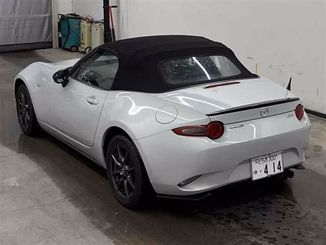 MAZDA MX-5