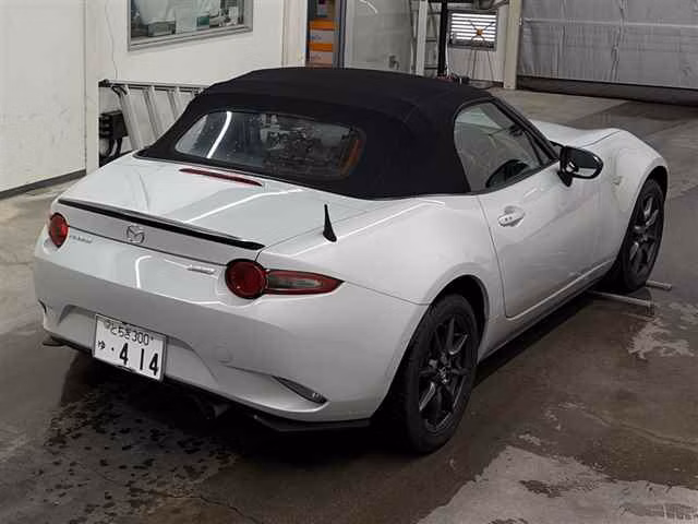 MAZDA MX-5