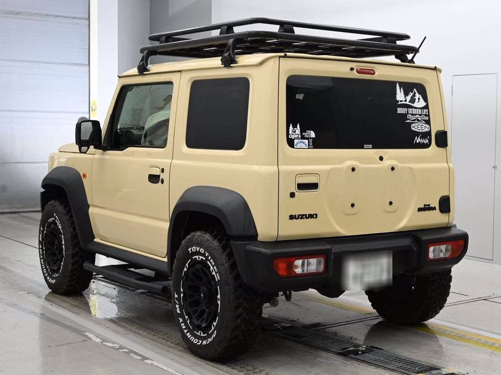 SUZUKI JIMNY SIERRA