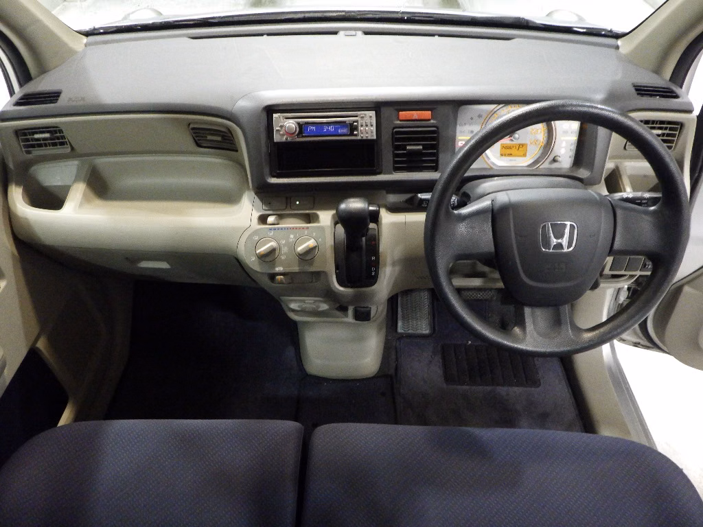 HONDA LIFE