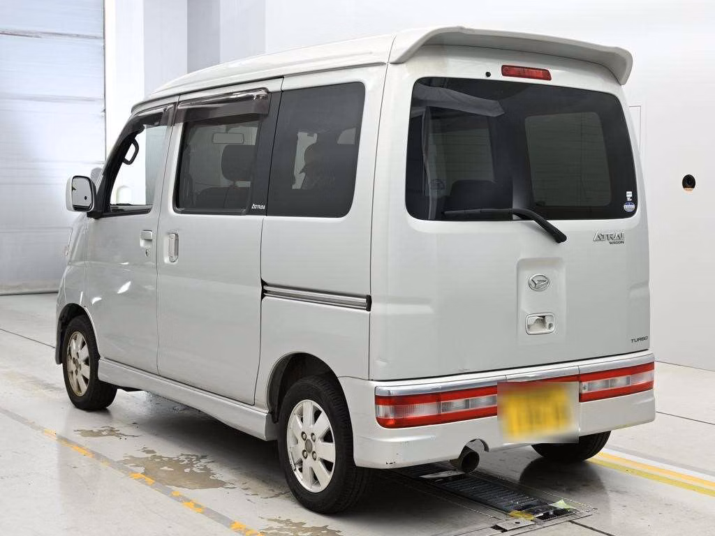 DAIHATSU ATRAI