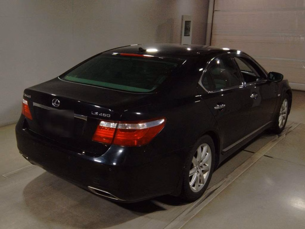 LEXUS LS460