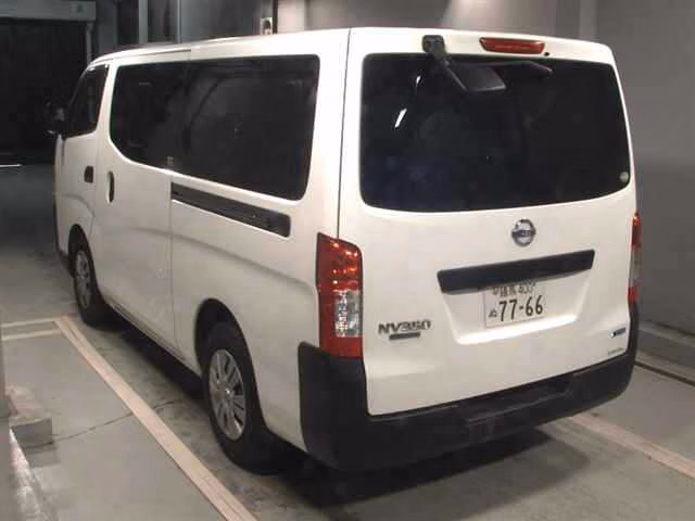 NISSAN NV350 CARAVAN