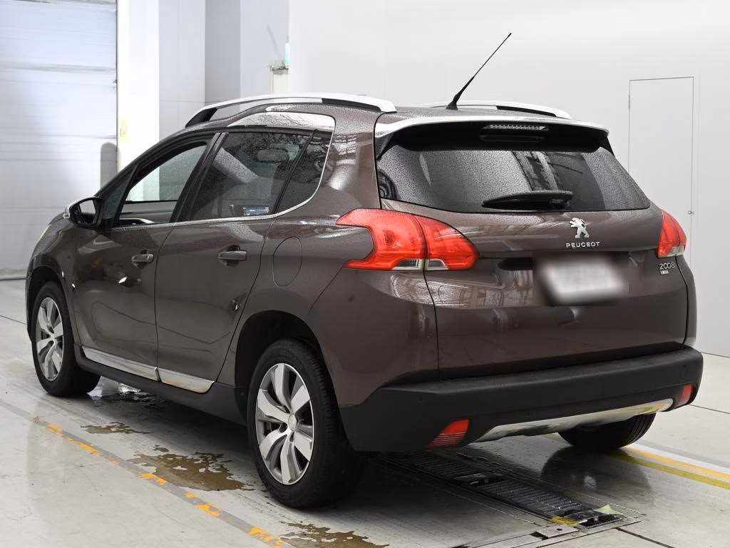 PEUGEOT 2008