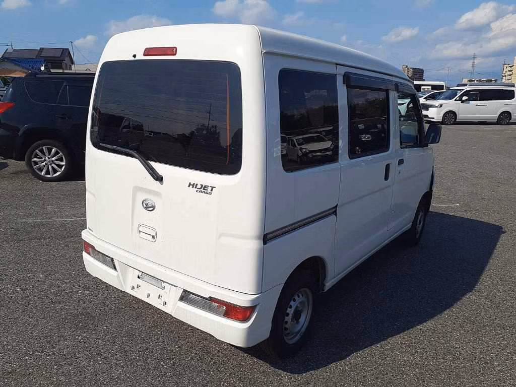 DAIHATSU HIJET