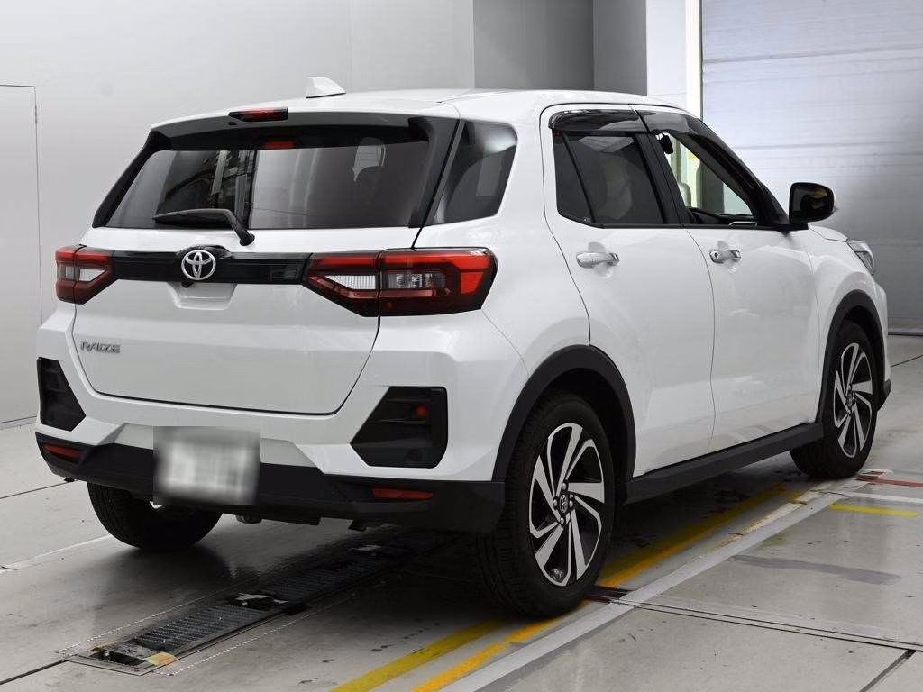 TOYOTA RAIZE
