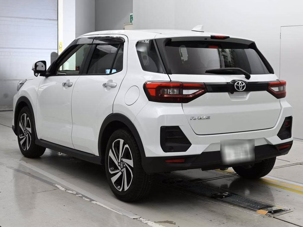 TOYOTA RAIZE