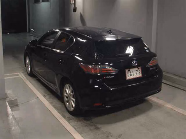 LEXUS CT200H