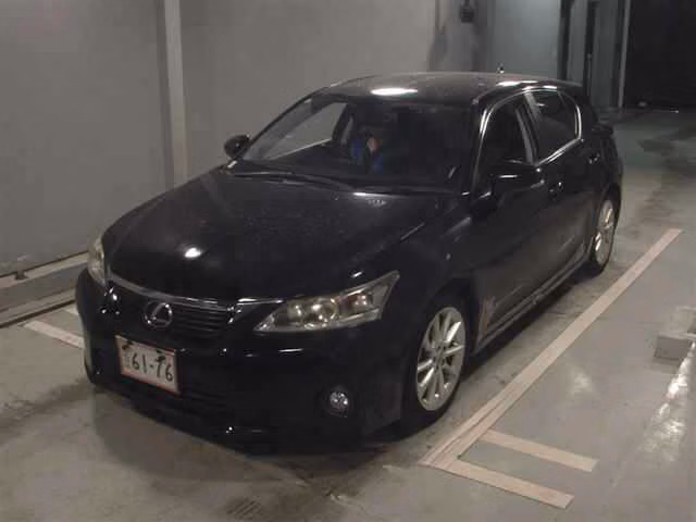 LEXUS CT200H