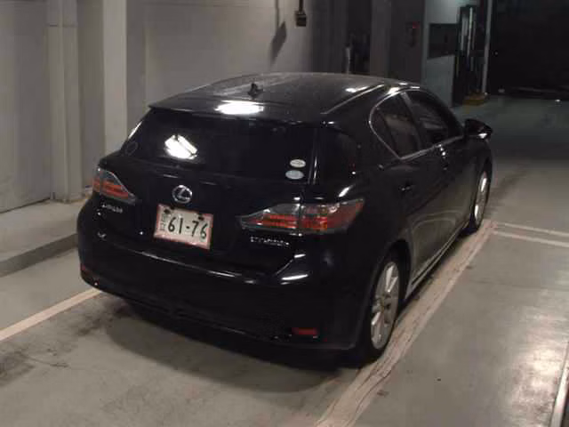 LEXUS CT200H