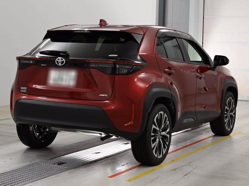 TOYOTA YARIS CROSS