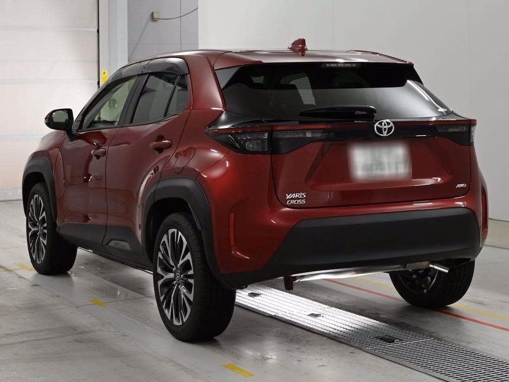 TOYOTA YARIS CROSS