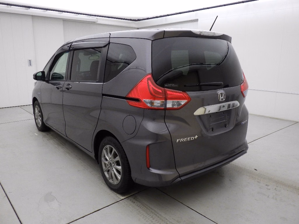 HONDA FREED+
