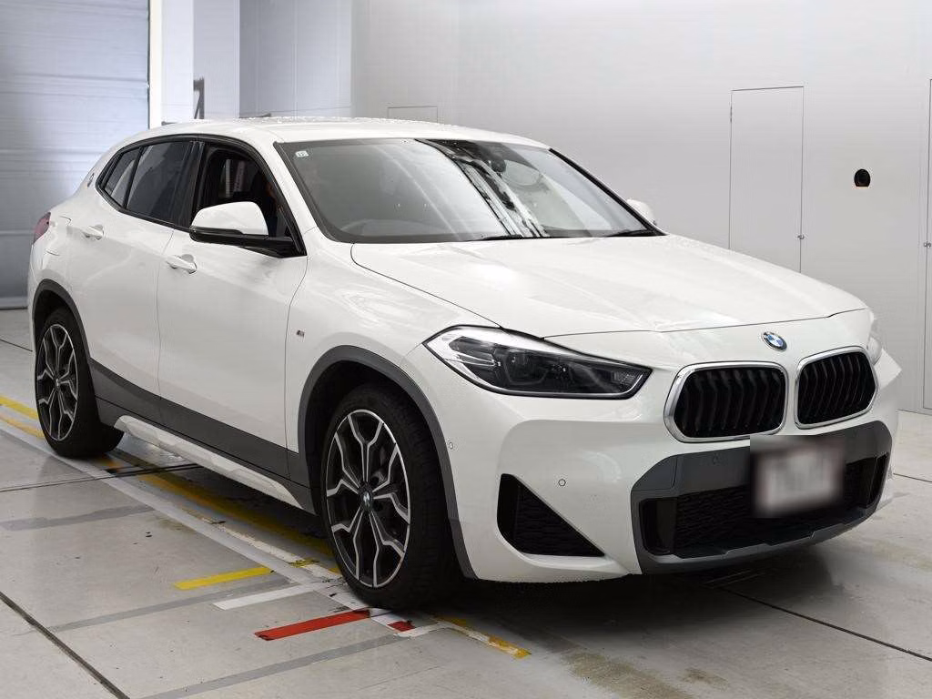 BMW X2