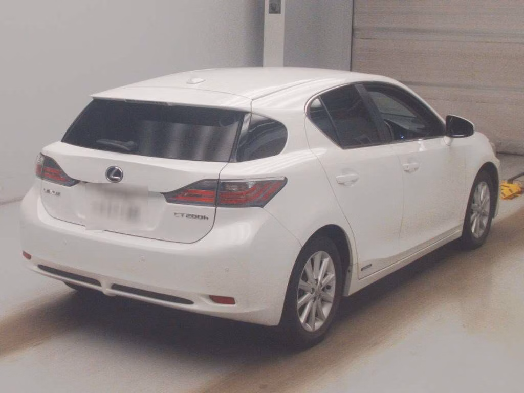 LEXUS CT200H
