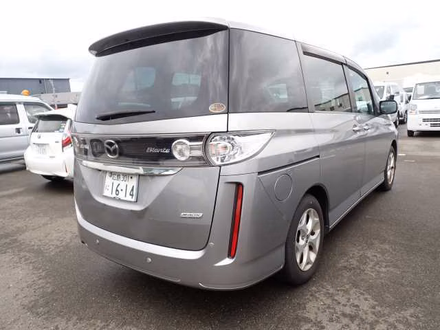 MAZDA BIANTE