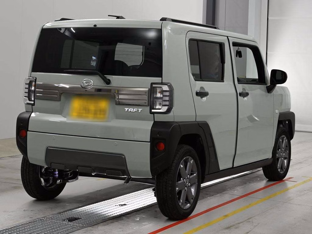 DAIHATSU TAFT