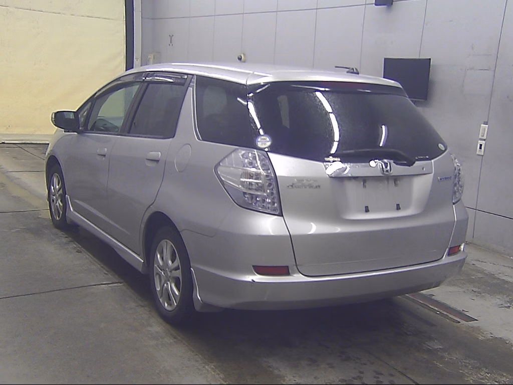 HONDA FIT SHUTTLE