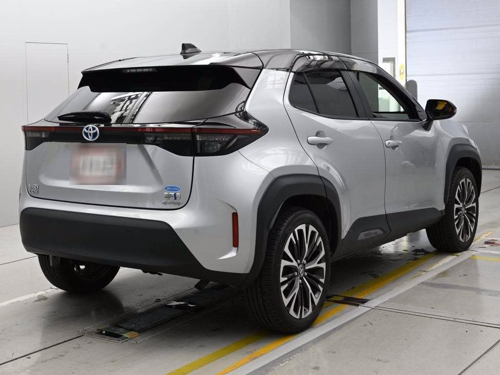 TOYOTA YARIS CROSS