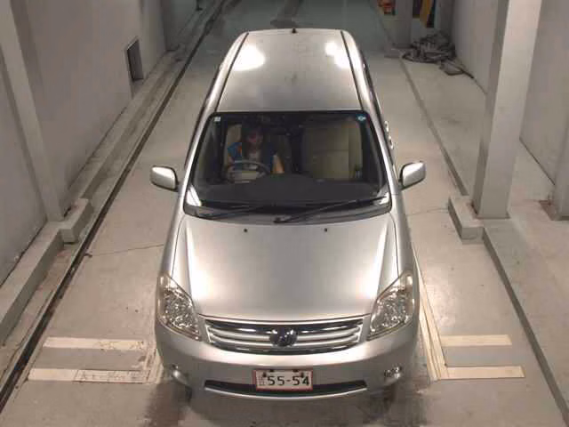 TOYOTA RAUM