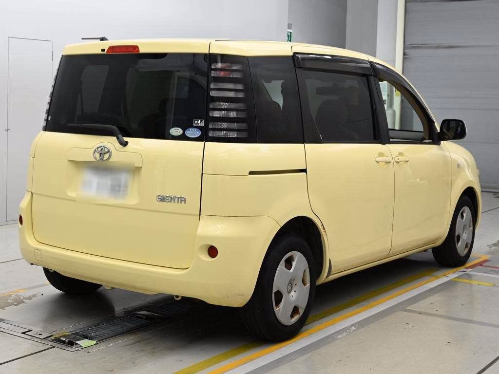 TOYOTA SIENTA