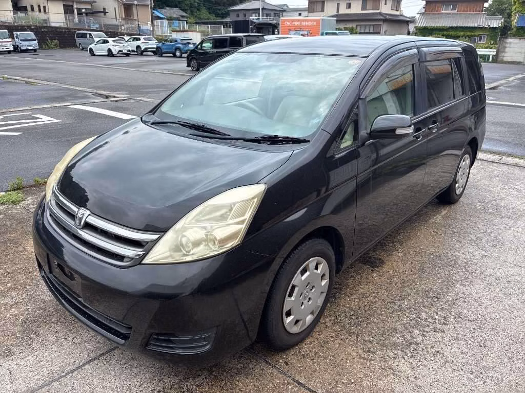 TOYOTA ISIS
