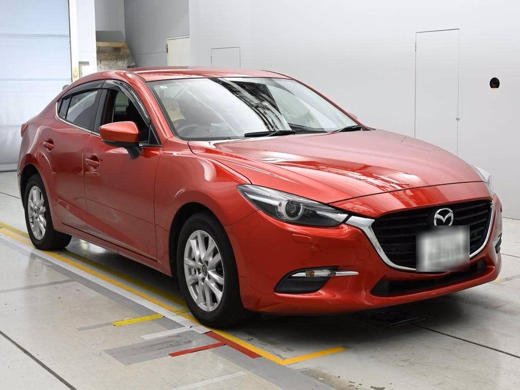 MAZDA AXELA