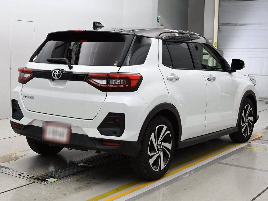 TOYOTA RAIZE