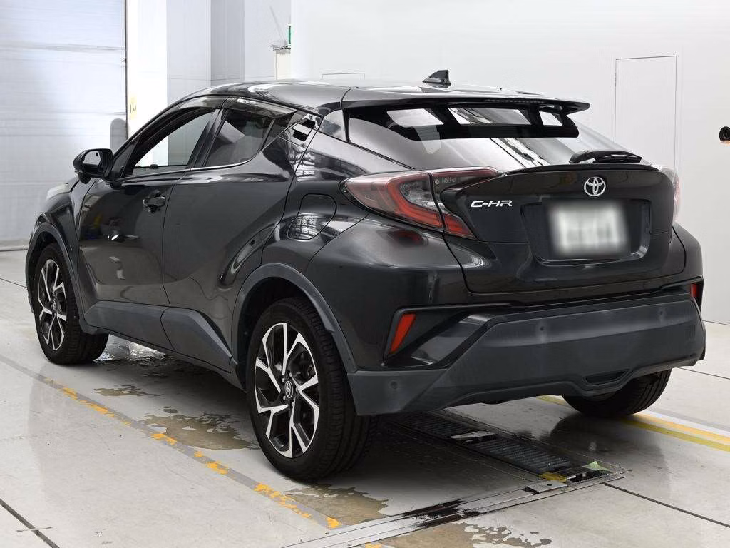 TOYOTA C-HR