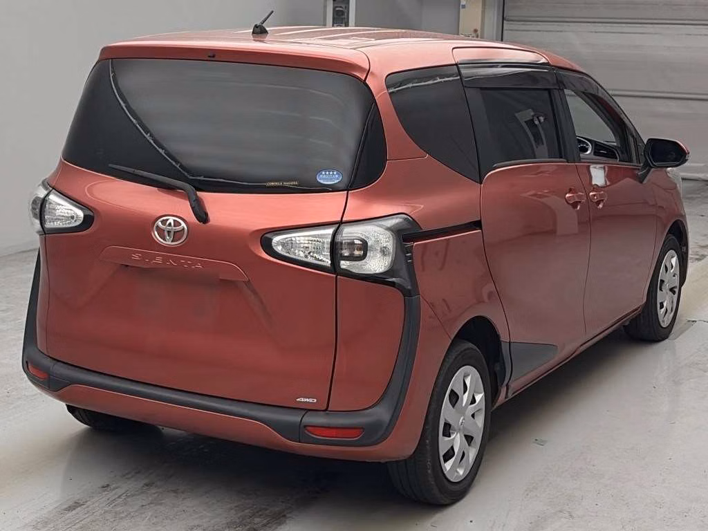 TOYOTA SIENTA