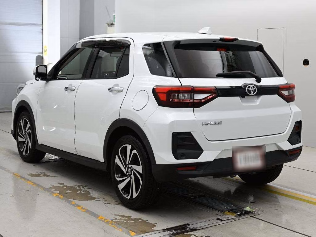 TOYOTA RAIZE