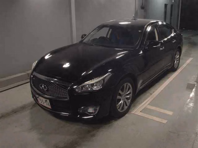 NISSAN FUGA