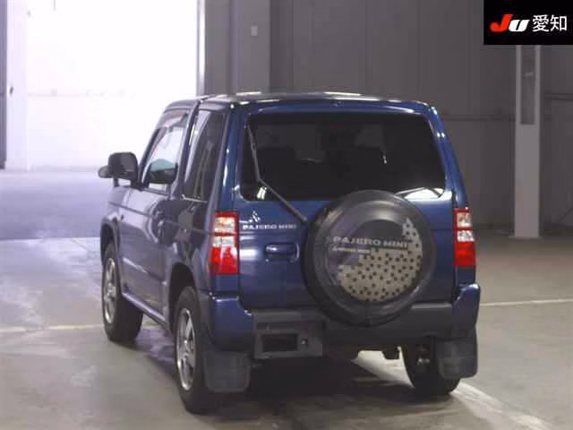 MITSUBISHI PAJERO MINI