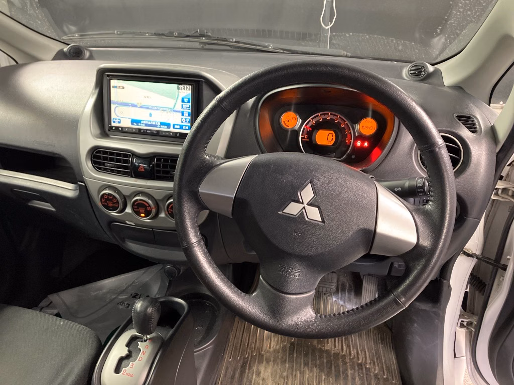 MITSUBISHI I